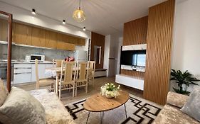 West View Apartment