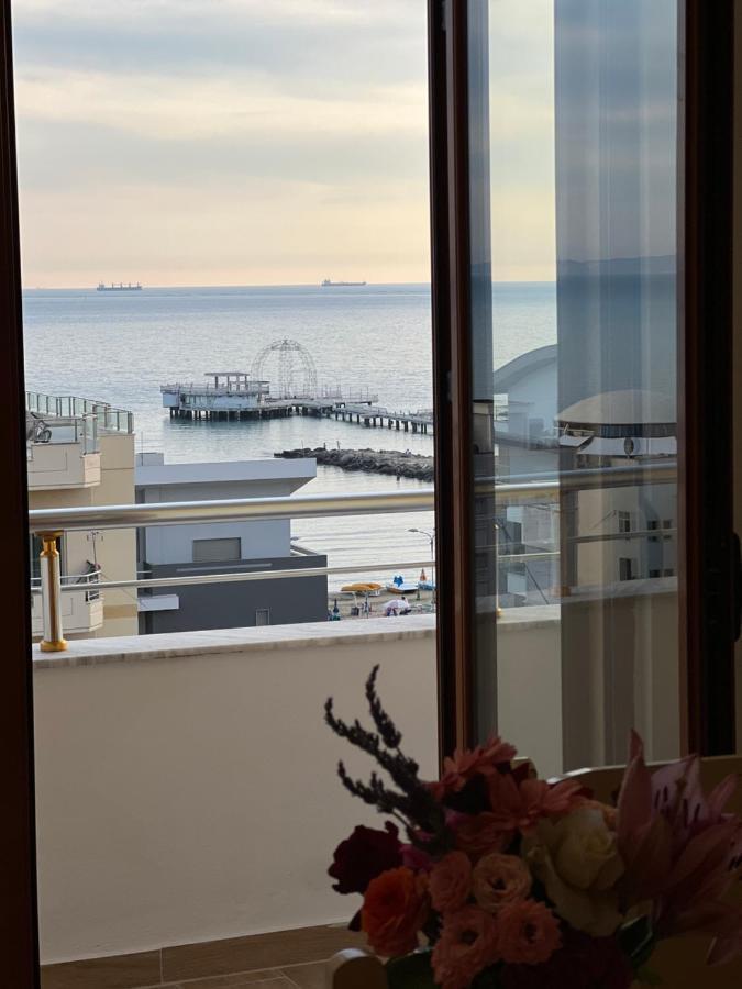 West View Apartment Durres Exterior photo
